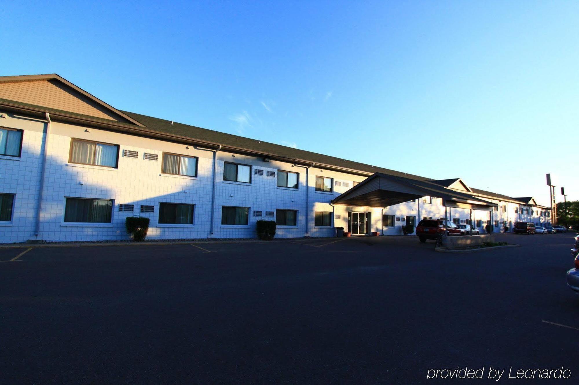 Grand Inn Fargo Exterior foto